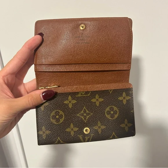 Louis Vuitton Coffrefort Wallet - Picture 7 of 12